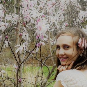 Meet your Posher, Nicole